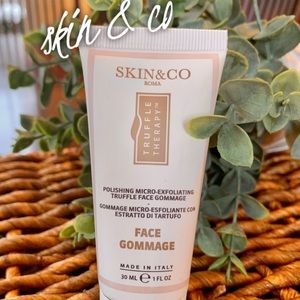 Skin & Co Truffle Therapy Exfoliating Cream
